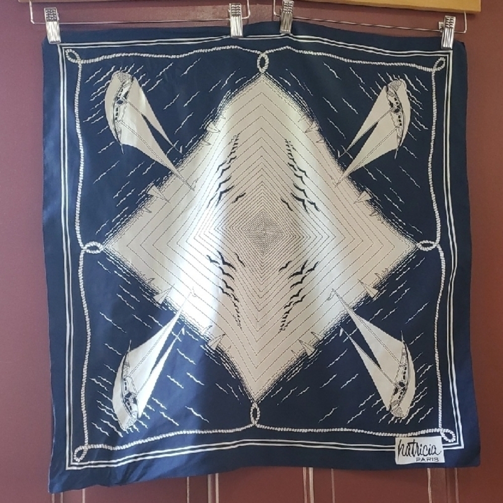 PATRICIA PARIS Nautical Navy and White Scarf  27 Square - Picture 9 of 9